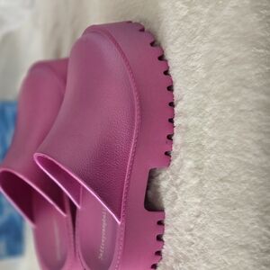 Stylish Pink Platform Mules